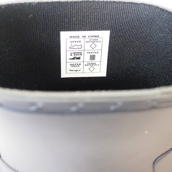 Hunter Black Women's Winter & Rain Boots - Picture 8 of 9